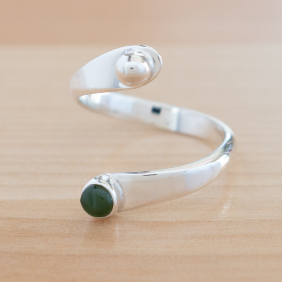 Front view of the Nephrite Jade and Sterling Silver Adjustable Ring with One Stone and One Granule