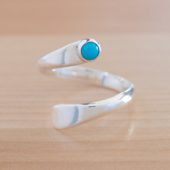 Front view of the Turquoise and Sterling Silver Adjustable Ring with One Stone